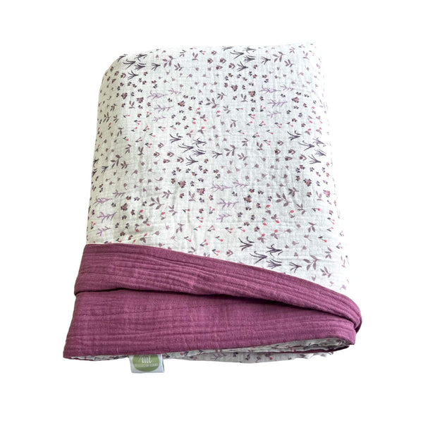 Musselin Liebe Frühlingskollektion 2024 Decke groß Blumenwiese Rosa Purple