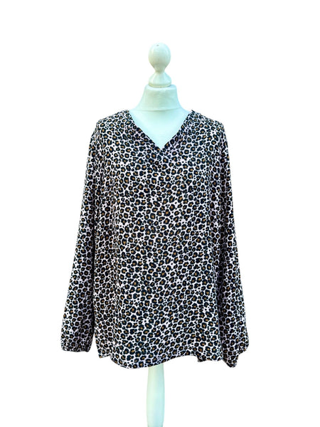 Shirt mit V-Ausschnitt