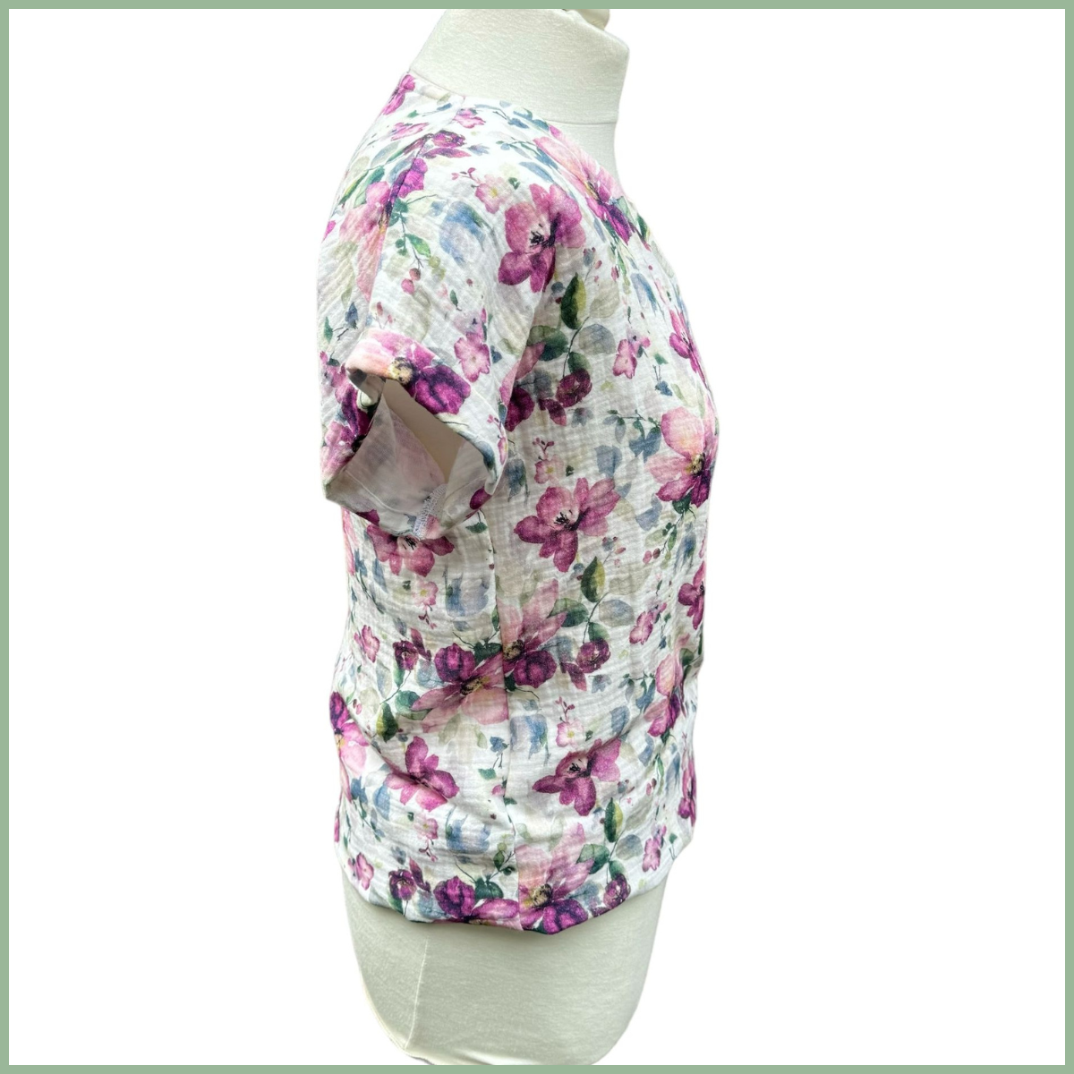 Shirt mit V-Ausschnitt Gr. XS