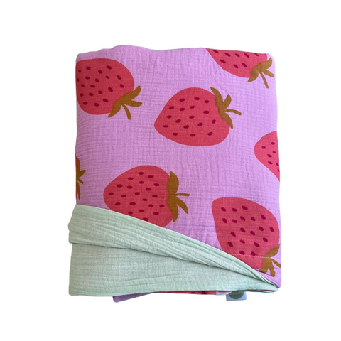 Decke groß "Erdbeeren" - Lila, Hellmint
