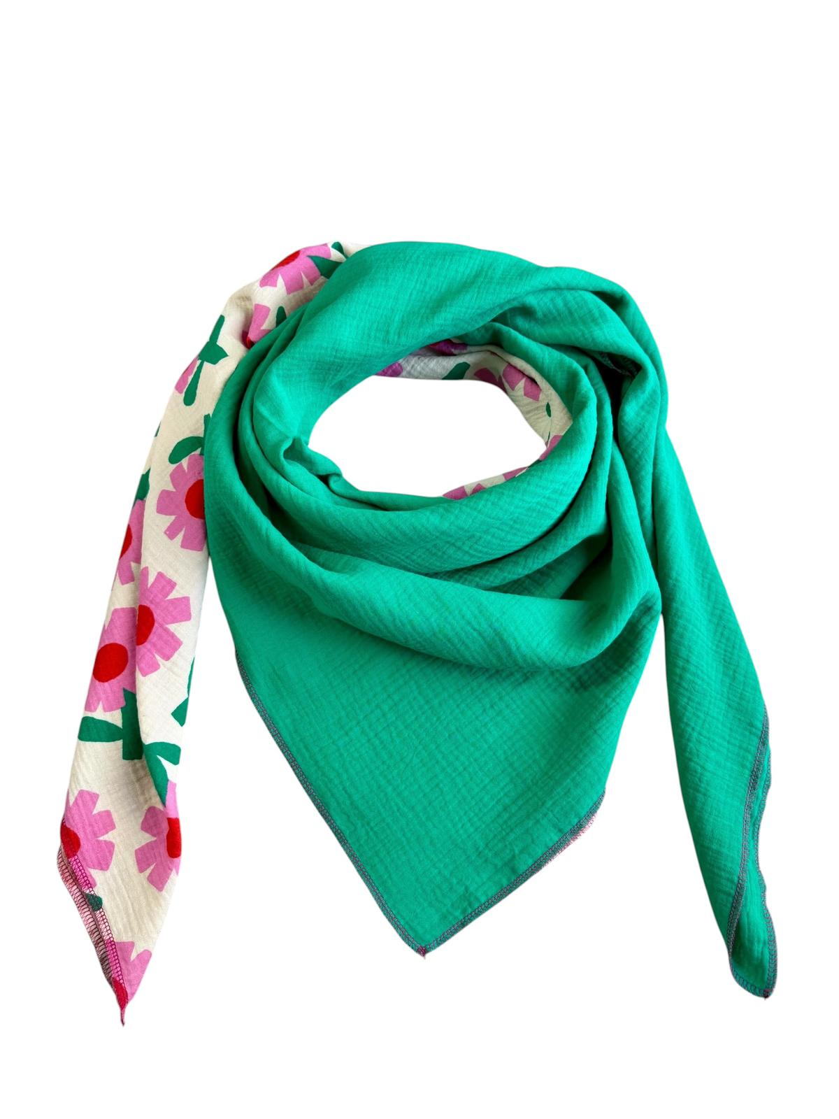Musselin Liebe Halstuch XL Tuch mit pinkem Blumenmuster und grasgrün